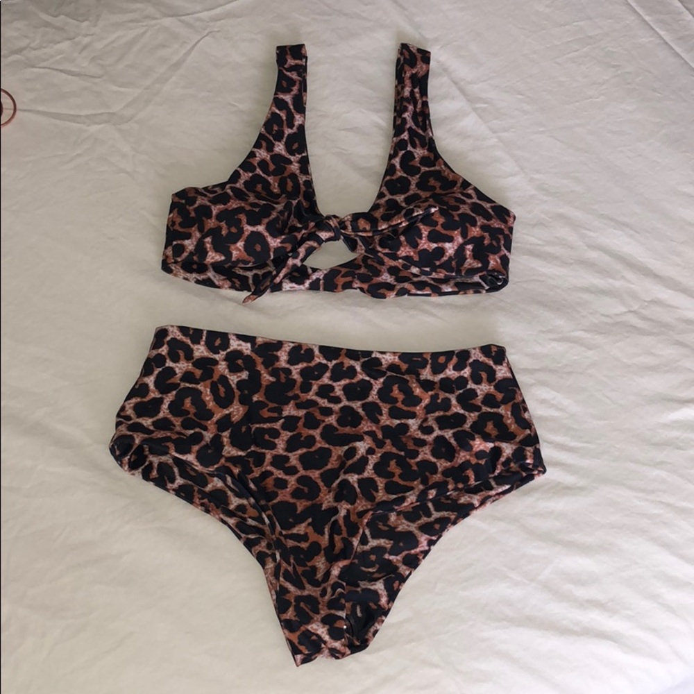 Cheetah print SHEIN bikini!